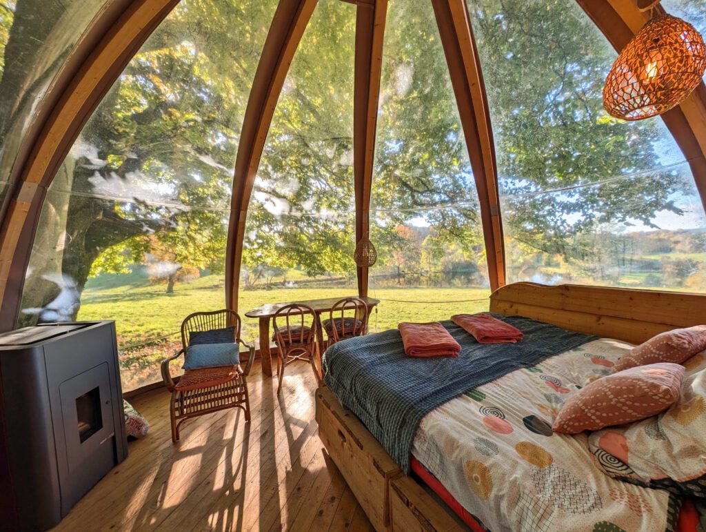 Vue depuis le lit au Soleil Couchant au Château de Freux