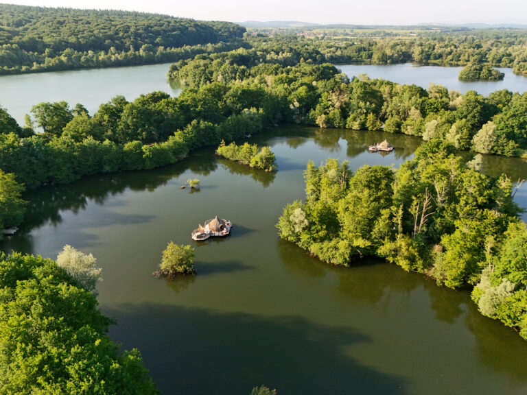 Domaine vu du ciel aux Cabanes des Grands Lacs
