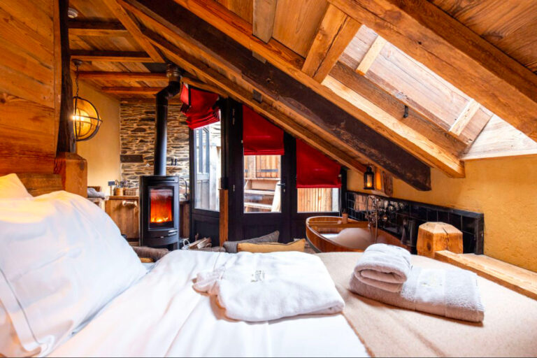 Suite Danaé aux Suites du Moulin